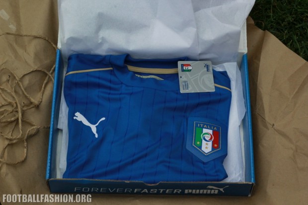 Unboxing the Italy EURO 2016 PUMA Blue Home Football Kit, Soccer Jersey, Shirt, Gara, Maglia, Camiseta