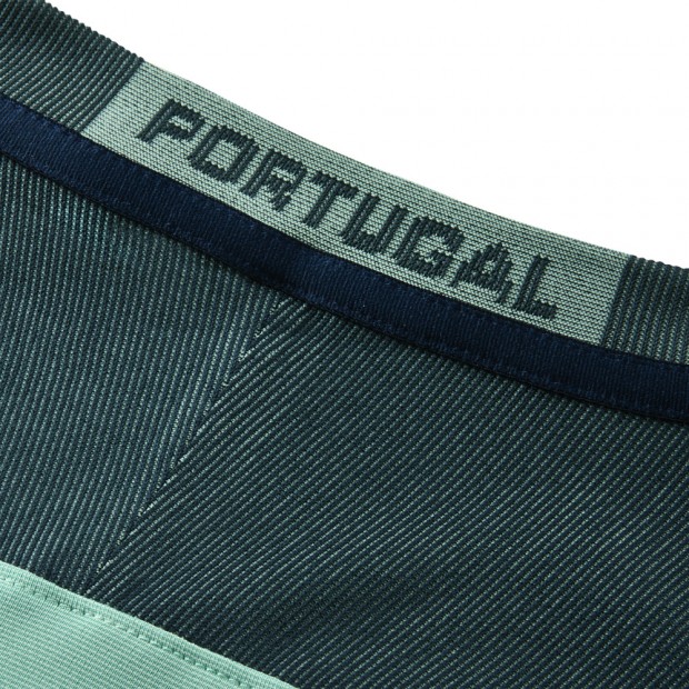 Portugal EURO 2016 Nike Home and Away Football Kit, Soccer Jersey, Shirt, Camisa, Camisola, Camiseta 2017