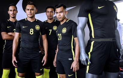 Malaysia 2016 18 Nike Home And Away Kits Football Fashion