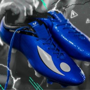 Up-Close: Concave Volt + Blue / White Colorway