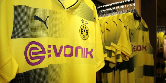 Borussia Dortmund 2017 2018 PUMA Home Football Kit, Shirt, Soccer Jersey, Trikot, Camiseta, Camisa, Maillot, Tenue