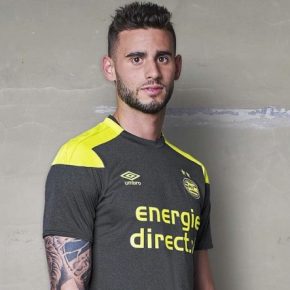 PSV Eindhoven 2017 2018 Umbro Away Football Kit, Soccer Jersey, Shirt, Uitshirt, Tenue