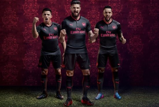 Arsenal FC 2017 2018 PUMA Black Pink Third Football Kit, Soccer Jersey, Shirt, Maillot, Camiseta, Camisa, Trikot, Tenue, Equipacion