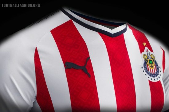 Chivas de Guadalajara 2017 2018 PUMA Home and Away Soccer Jersey, Shirt, Football Kit, Camiseta de Futbol, Equipacion
