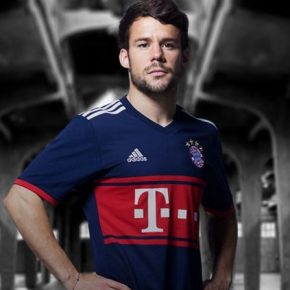 Bayern Munich 2017 2018 adidas Away Football Kit, Soccer Jersey, Shirt, Trikot, Maillot, Tenue, Camisa, Camiseta, München