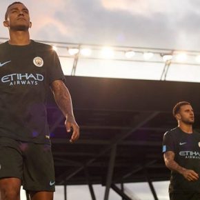 Manchester City FC 2017 2018 Dark Green Nike Third Football Kit, Shirt, Soccer Jersey, Maillot, Camiseta, Camisa, Trikot, Tenue