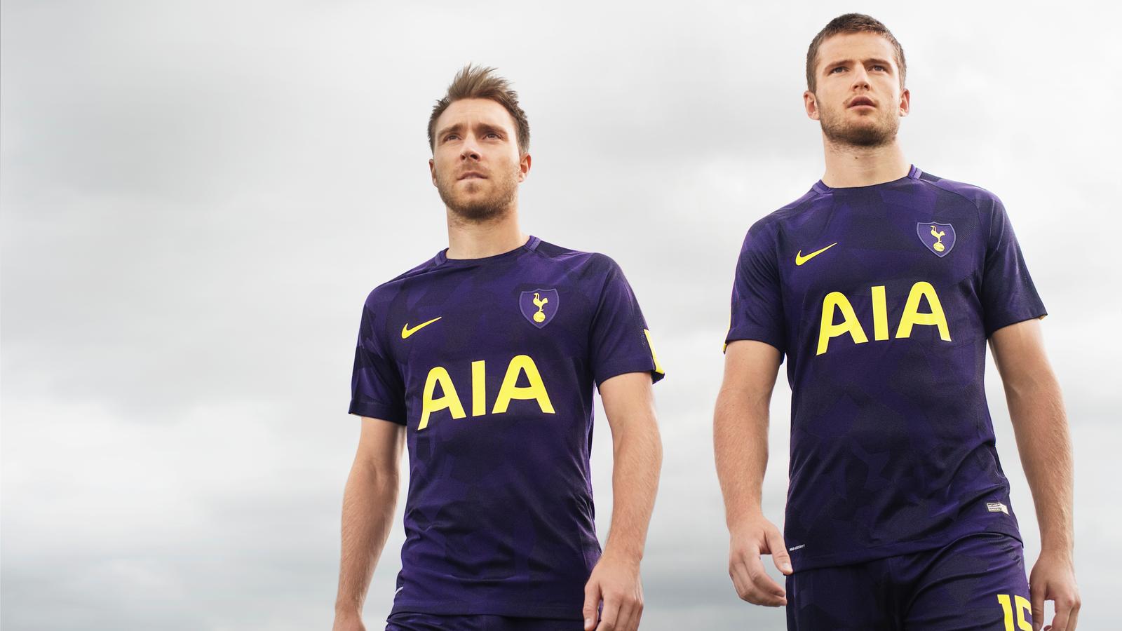 Spurs officially unveil kits for the 2017-18 season