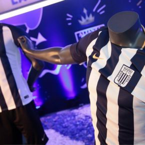 Alianza Lima 2018 Nike Home and Away Football Kit, Soccer Jersey, Shirt, Camiseta de Futbol