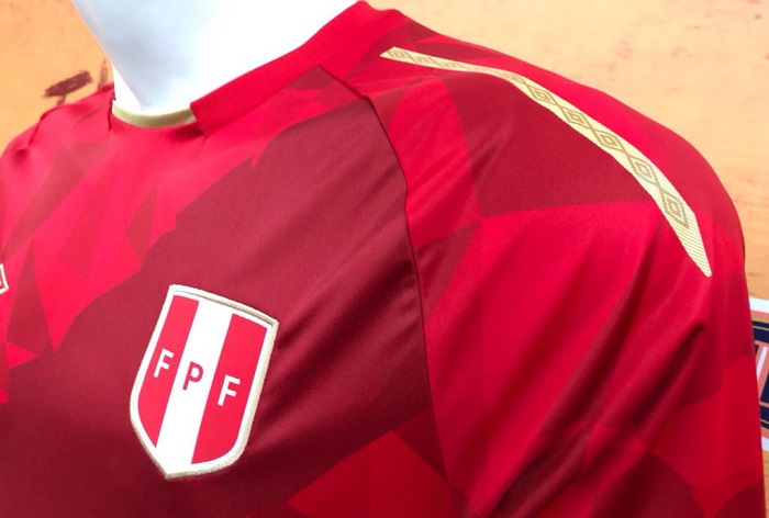 Peru 2018 FIFA World Cup Umbro Third Soccer Jersey, Football Shirt, Shirt, Camiseta de Futbol Copa Mundial Rusia, Equipacion
