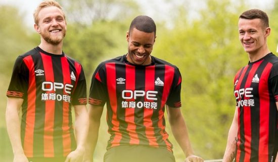 Huddersfield Town 2018 2019 Umbro Away Football Kit, Soccer Jersey, Shirt