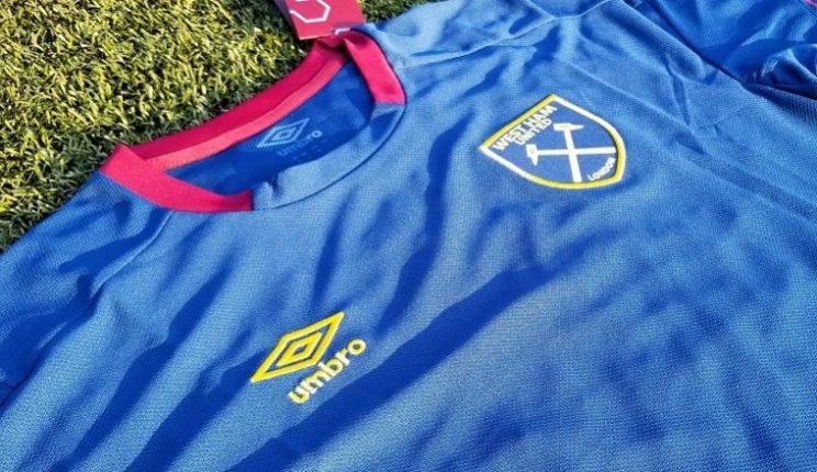 Umbro West Ham United FC 2018/19 Home Shirt Taille M Rrp £ 60.00 authentique 
