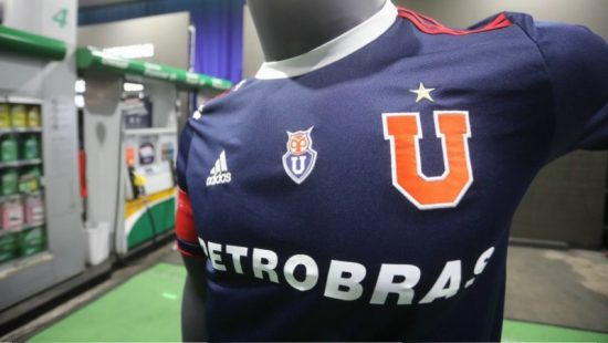 Club Universidad de Chile adidas 2019 Football Kit, Soccer Jersey, Shirt, Camiseta de Futbol