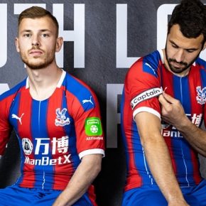Crystal Palace 2019 2020 PUMA Home and Away Football Kit, Soccer Jersey, Shirt, Maillot, Camiseta, Camisa, Trikot