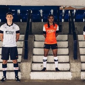 Luton Town 2019 2020 PUMA Football KIt, Soccer Jersey, Shirt