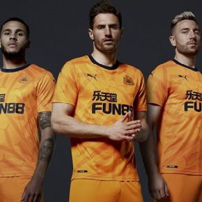 Newcastle United 2019 2020 PUMA Orange Third Football Kit, Soccer Jersey, Shirt, Camiseta de Futbol, Camisa, Maillot