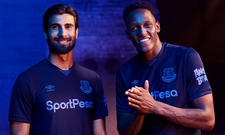 Everton FC Umbro Kids 2019-20 Home Football Kit Blue New 
