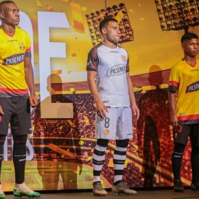 Barcelona SC 2020 Marathon Home and Away Football Kit, Soccer Jersey, Shirt, Camiseta de Futbol