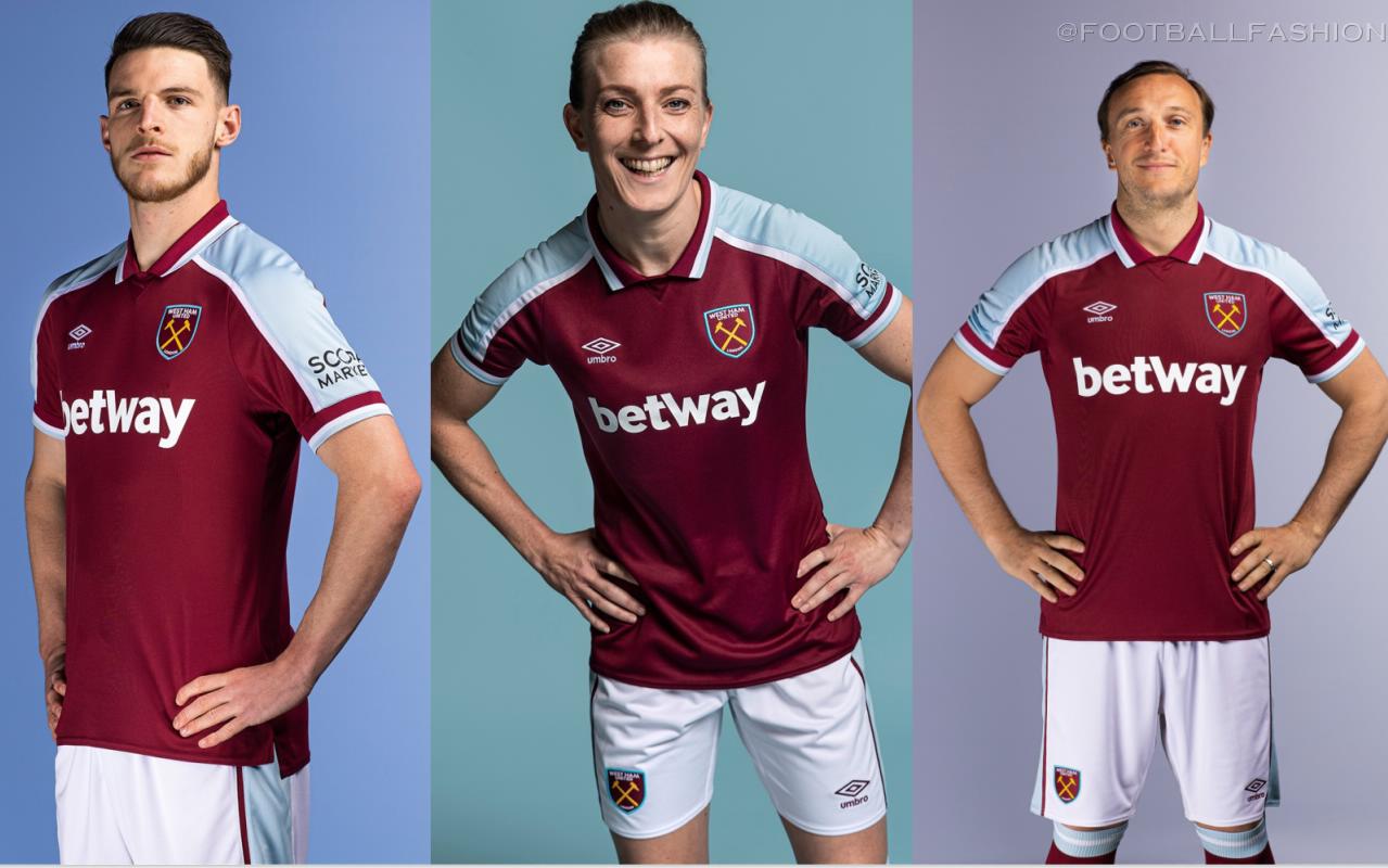 The Official West Ham United 2022 
