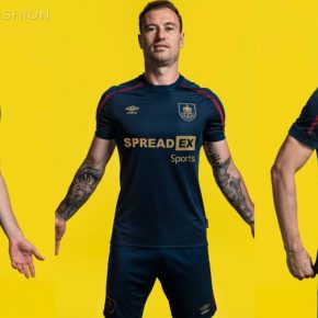 Burnley 2021 2022 Umbro Third Football Kit, 2021-22 Soccer Jersey, 2021/22 Shirt