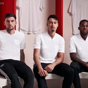 Arsenal FC 2021 2022 adidas No More Red White Football Kit, 2021/22 Shirt, 2021-22 Soccer Jersey, Maillot, Camiseta, Camisa, Trikot, Tenue