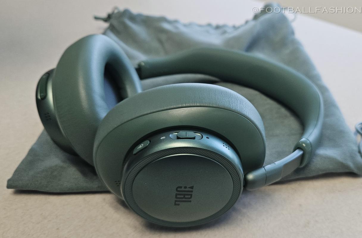 JBL Live 780NC wireless over-ear headphones in green