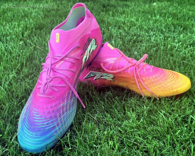 PUMA FUTURE 9 ULTIMATE FG soccer cleats in Poison Pink-Sun Stream-Bright Aqua-PUMA White SHOWTIME PACK colorway